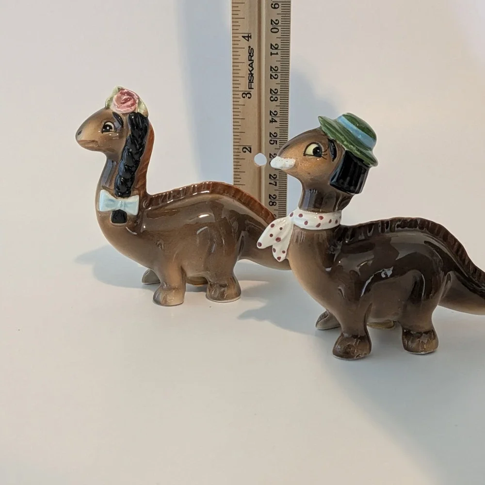 Vintage 1950s Norcrest Dinosaur Salt And pepper Shakers. Braids Teeth Boy Girl